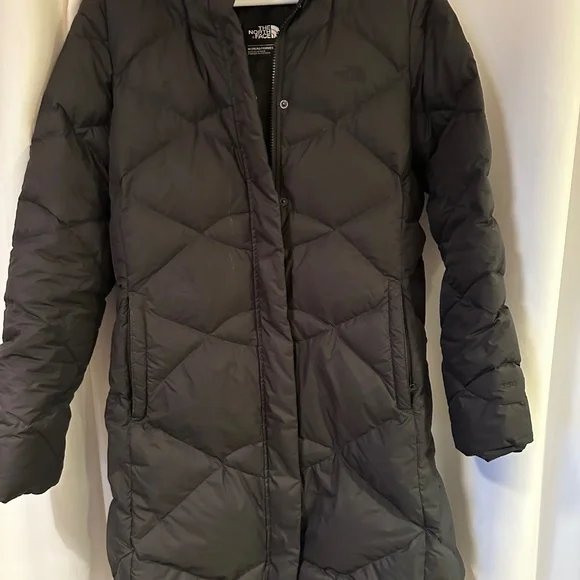 Ladies North Face Down Coat - Picture 5 of 6
